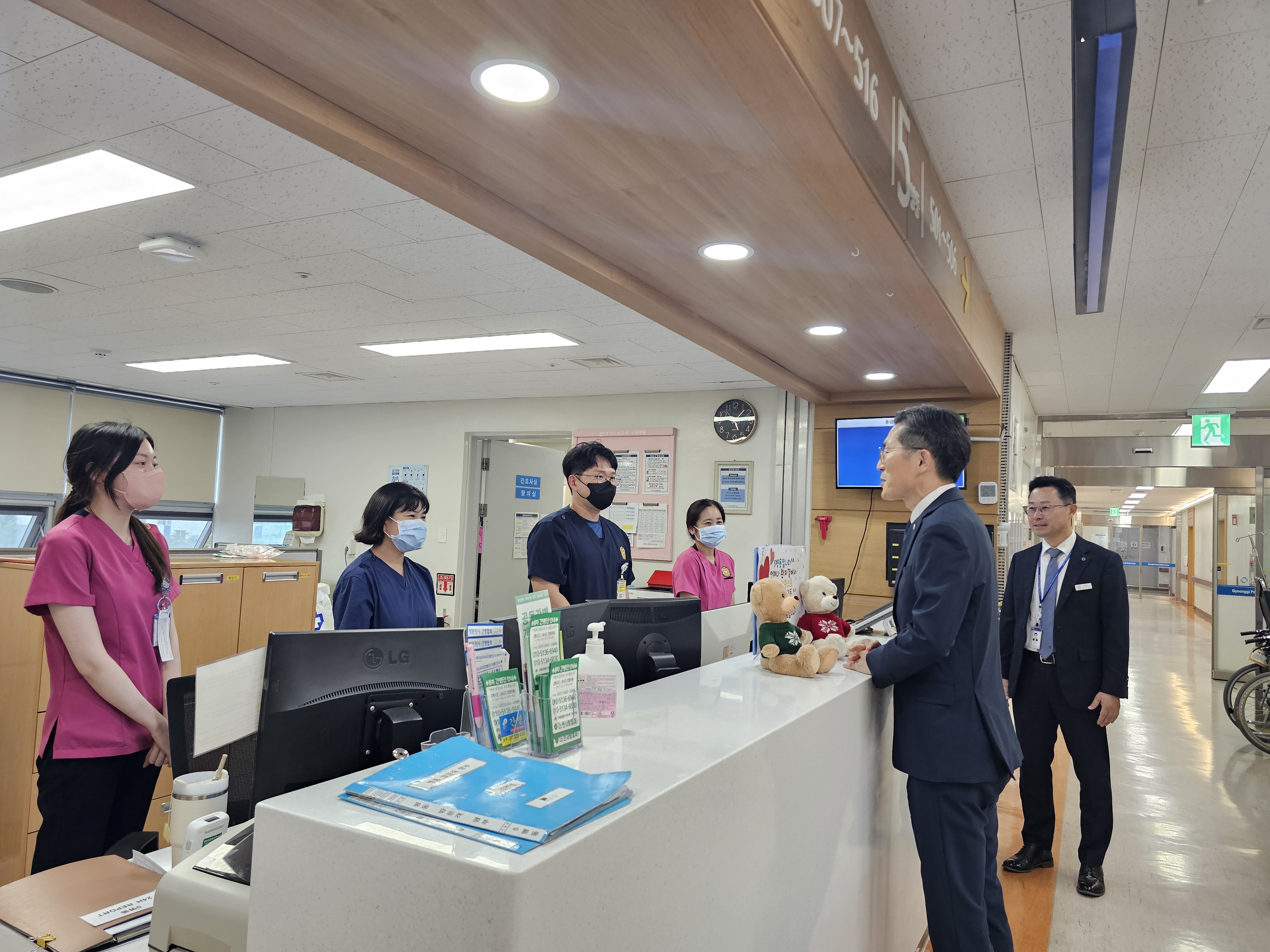 경기도의료원 이필수 원장, 추석 앞두고 수원병원 찾아 직원 격려